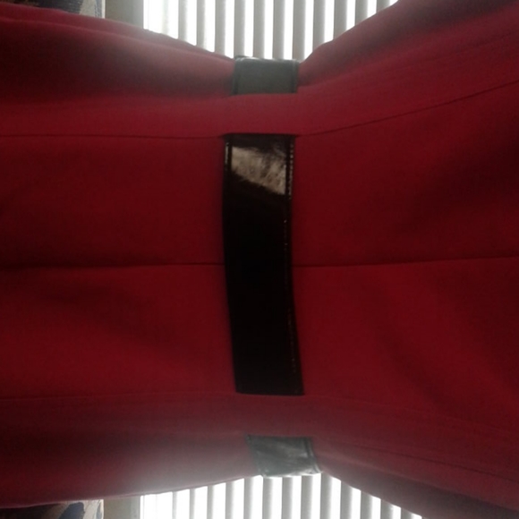 Dress - Picture 5 of 5